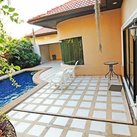 Cosy Beach Pool Villas By Pattaya Sunny Rentals Buitenkant foto