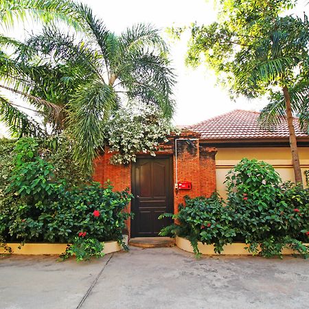 Cosy Beach Pool Villas By Pattaya Sunny Rentals Buitenkant foto