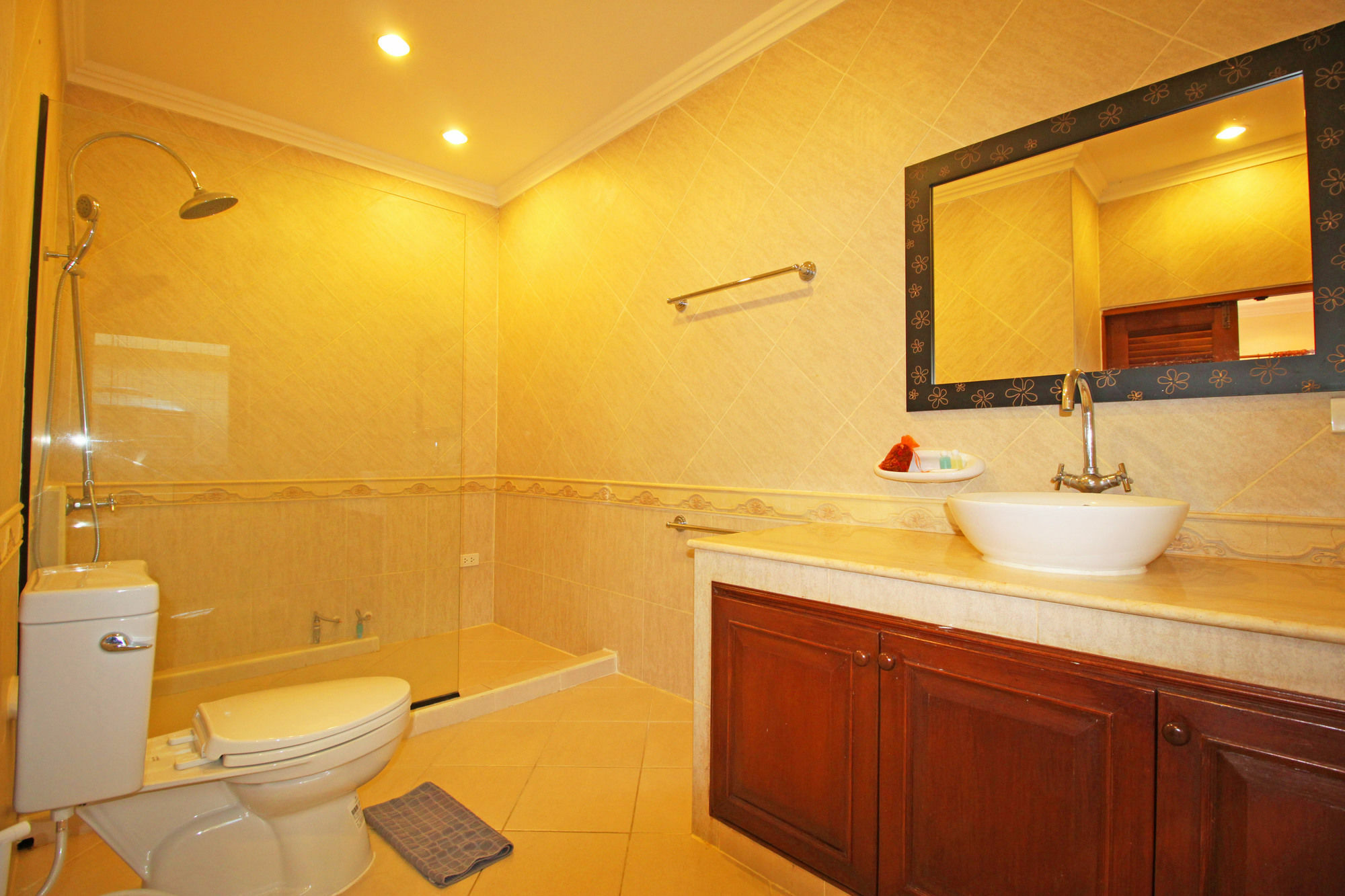 Cosy Beach Pool Villas By Pattaya Sunny Rentals Buitenkant foto